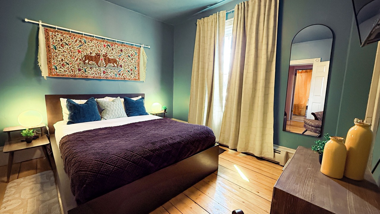 Photo of Bedroom in North End