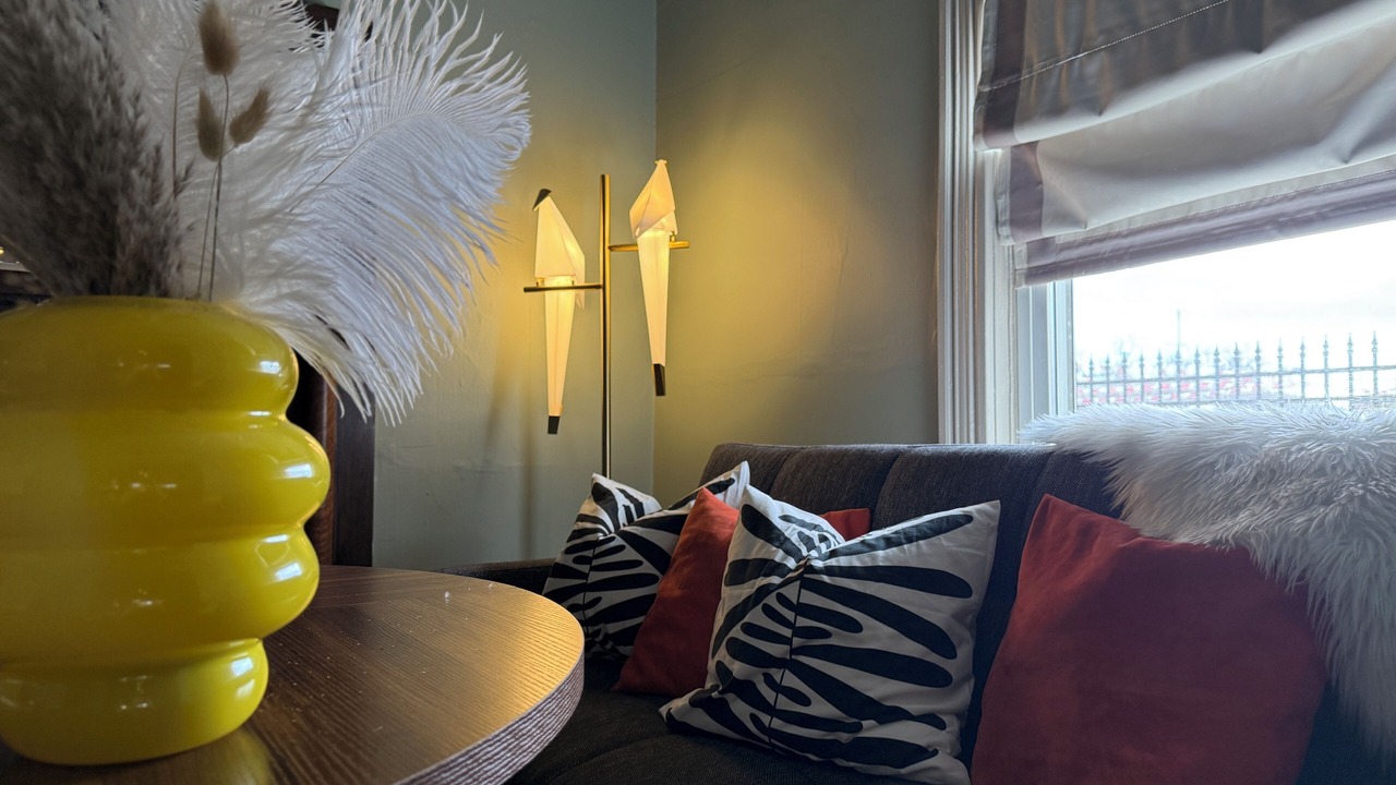 Photo of Livingroom in North End