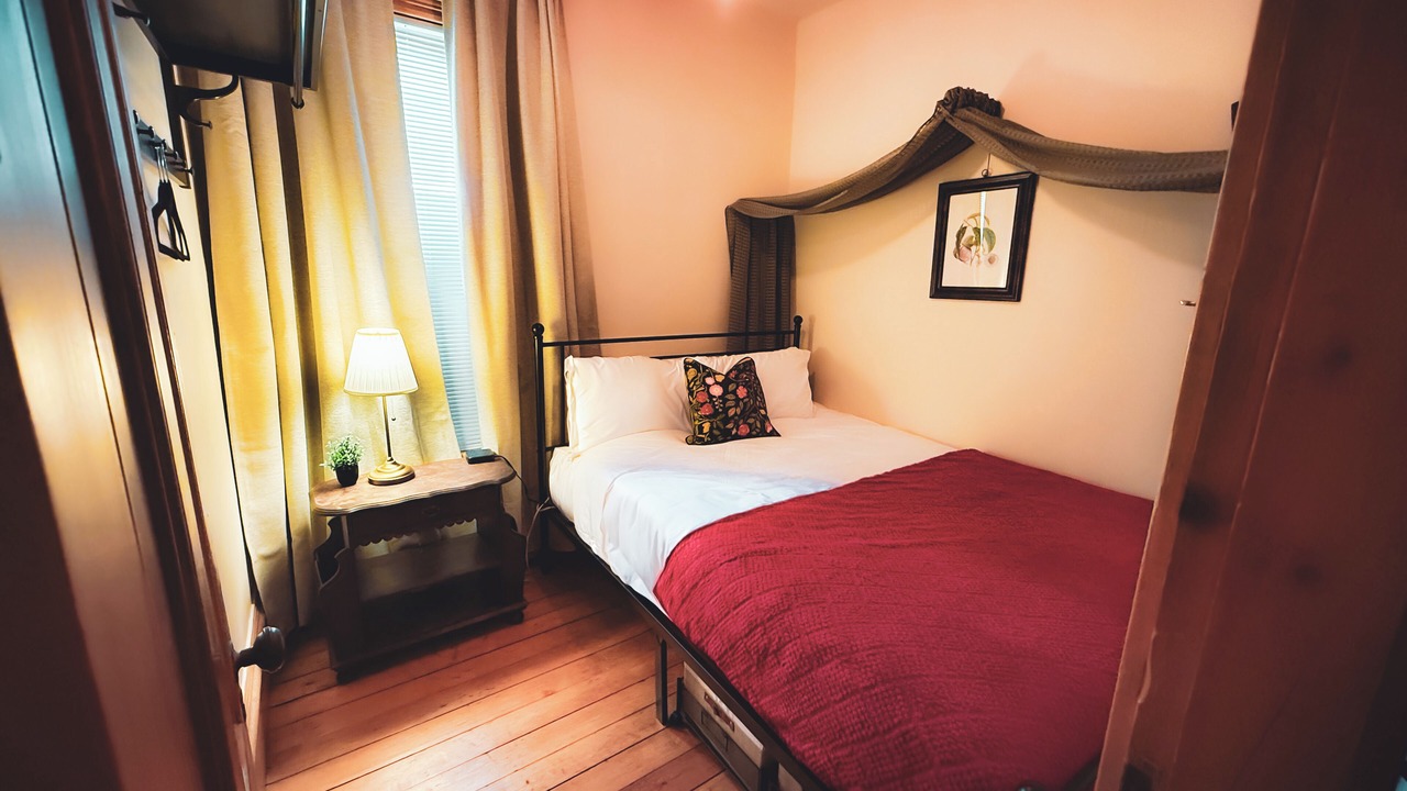 Photo of Bedroom in North End