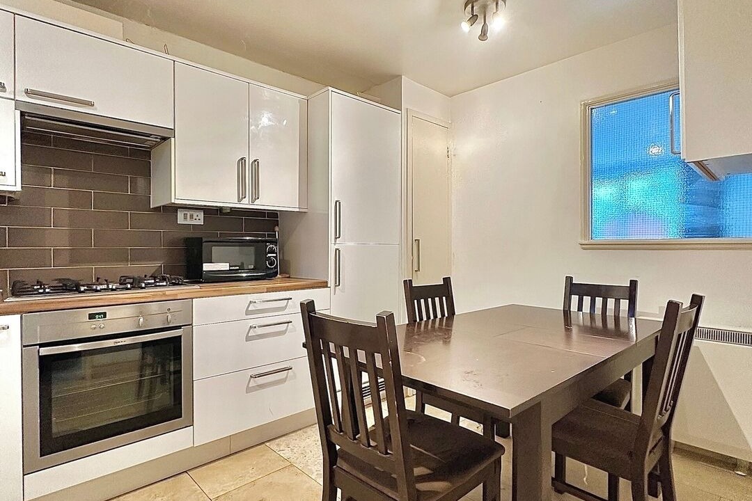 Photo of Kitchen in Stepney Green