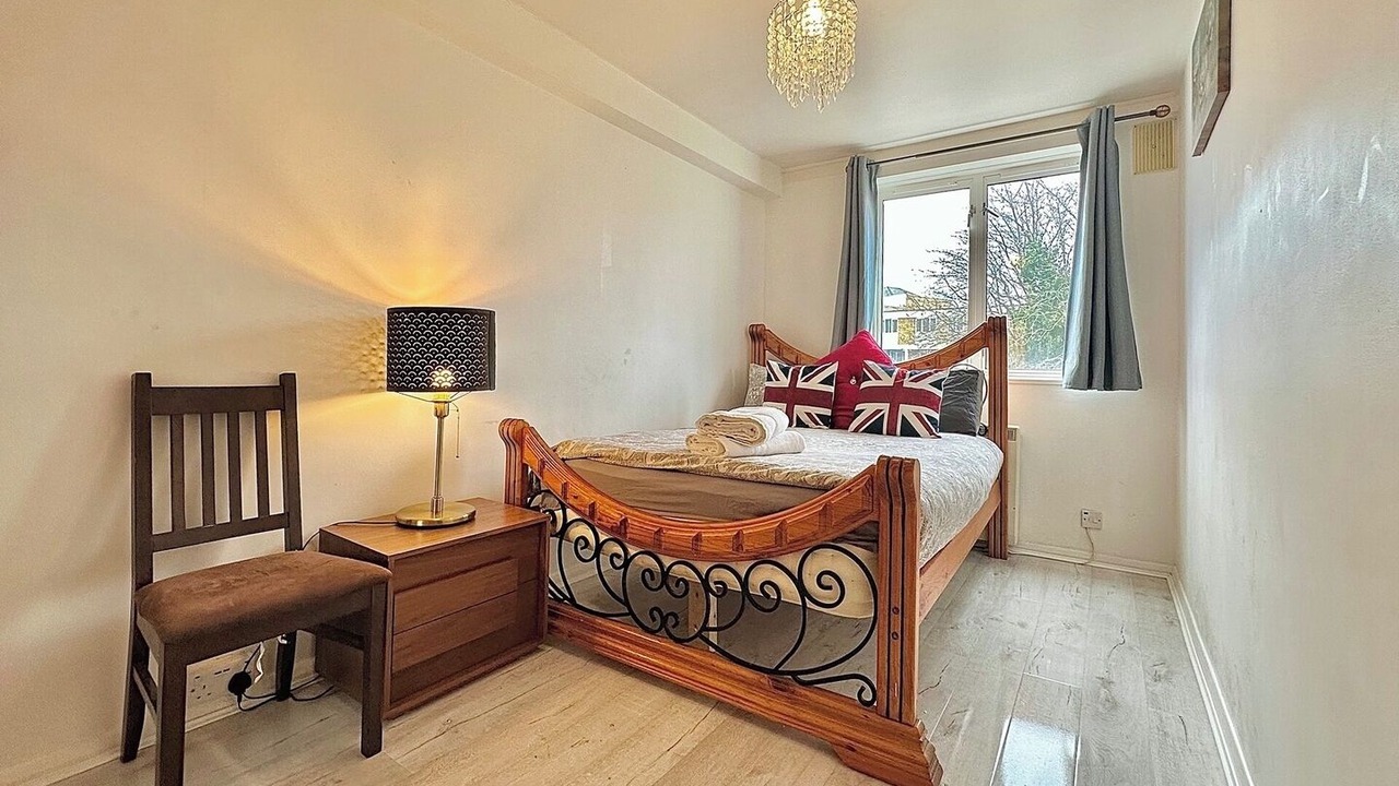 Photo of Bedroom in Stepney Green