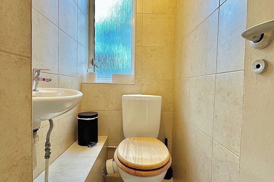 Photo of Bathroom in Stepney Green