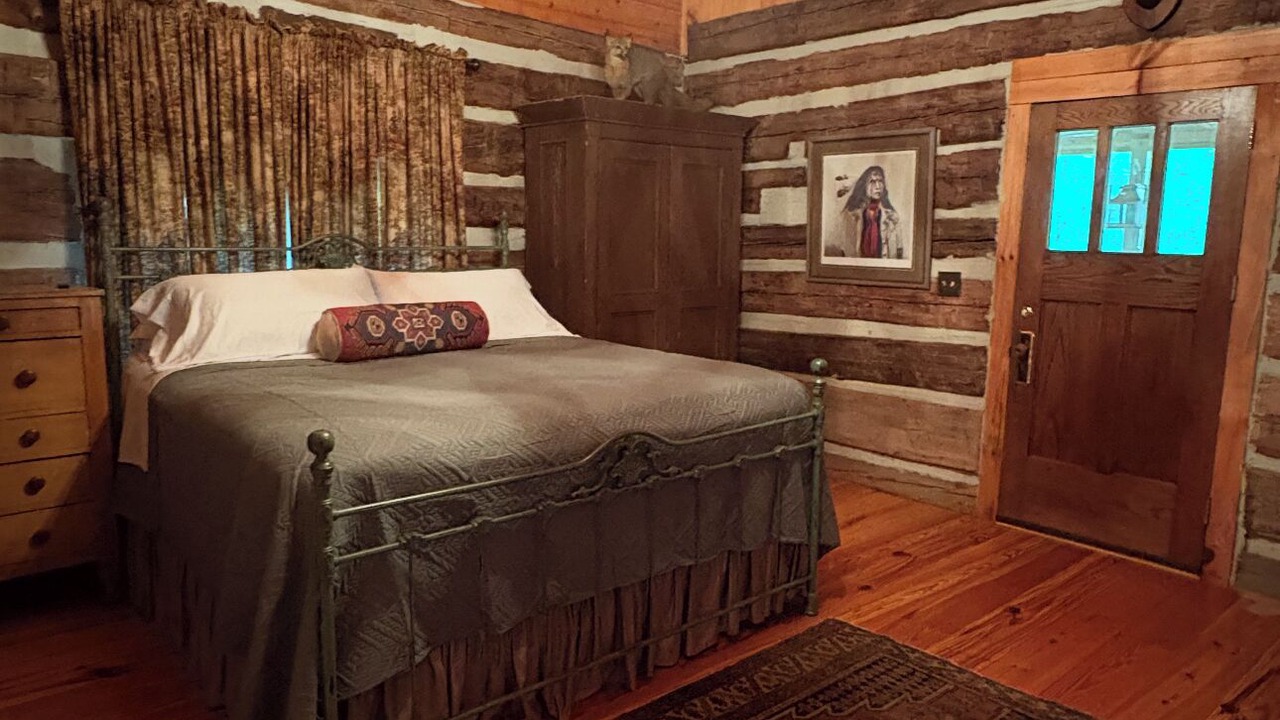 Photo of Bedroom in Marietta