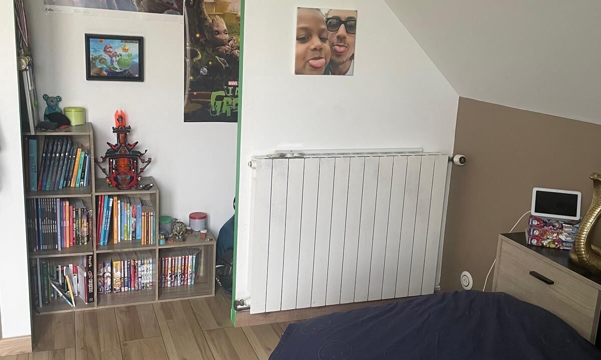 Photo of Bedroom in Le Mesnil-Saint-Denis