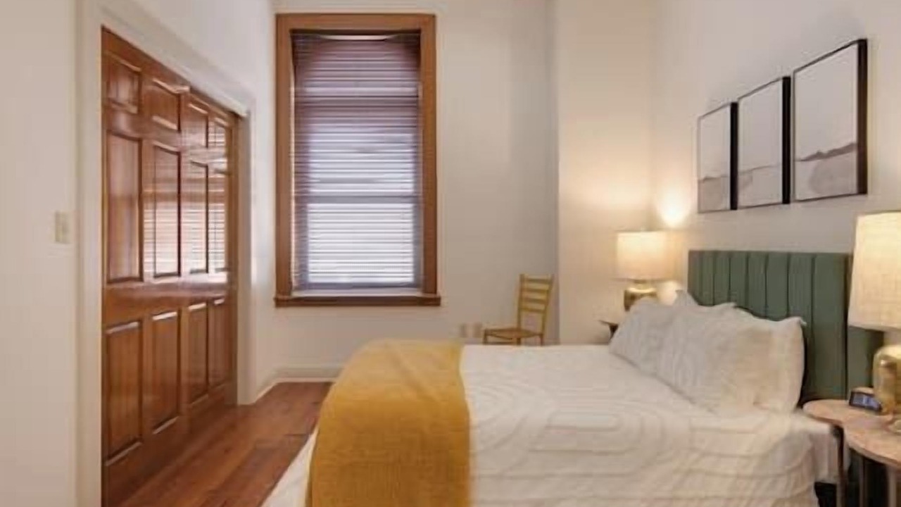 Photo of Bedroom in Downtown