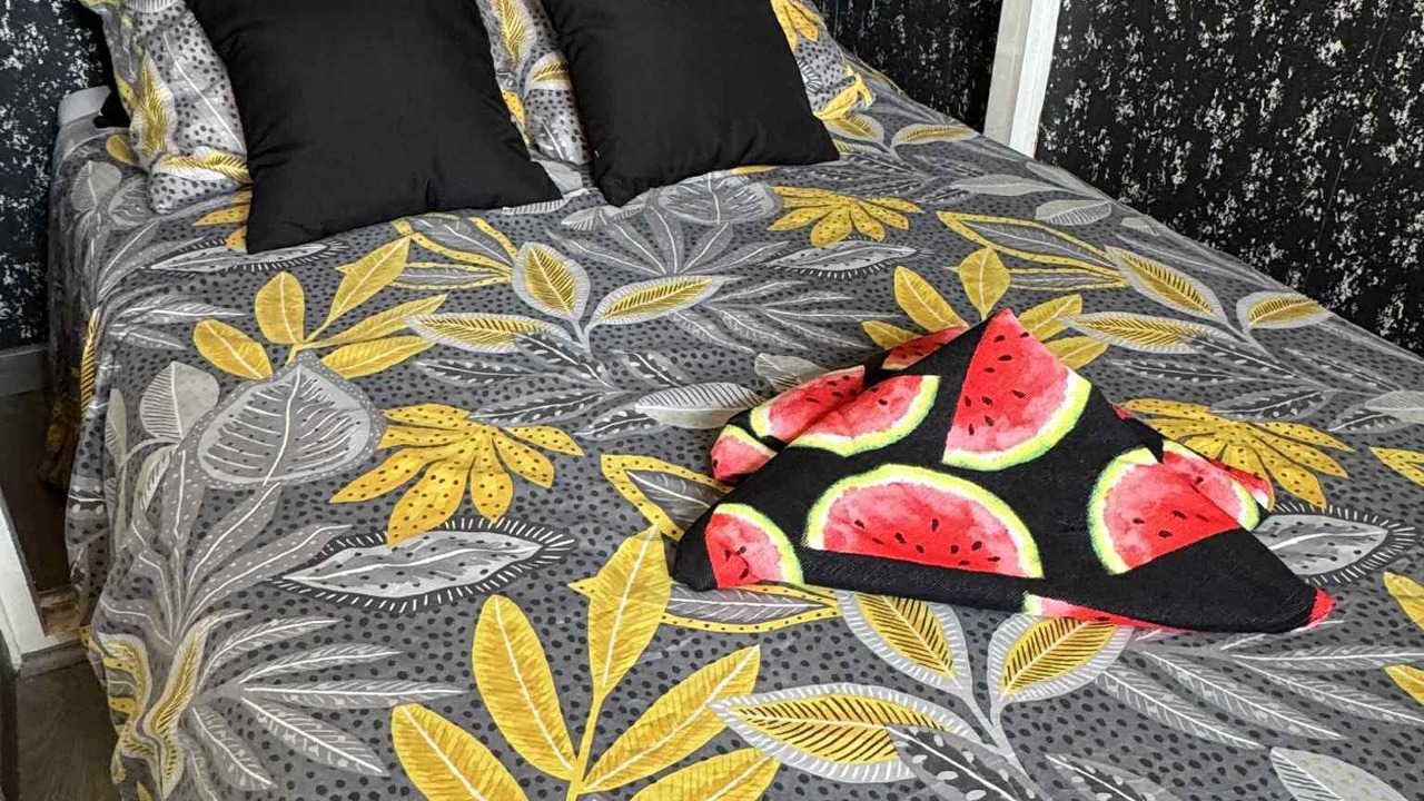 Photo of Bedroom in Saint-Aignan