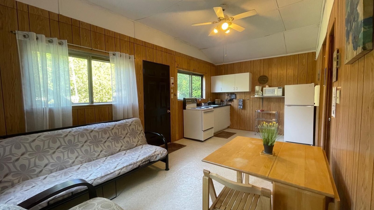 Photo of Livingroom in Hope Bay