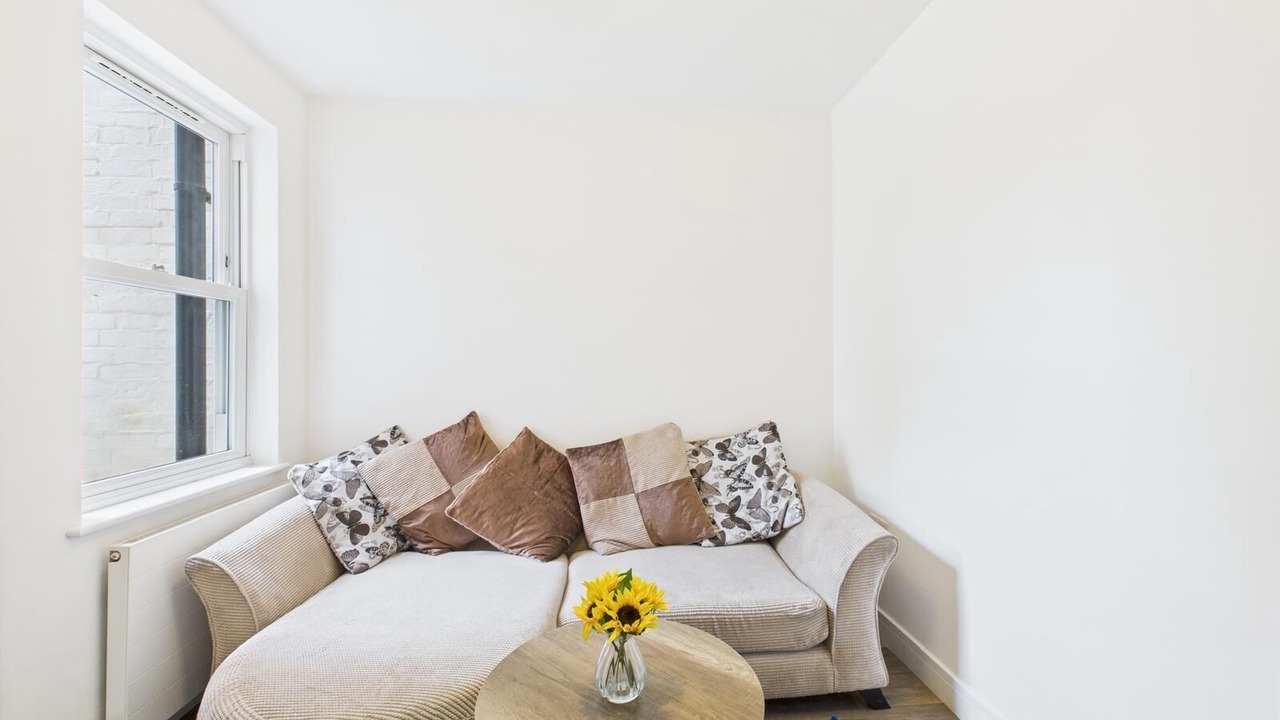 Photo of Others in Reading