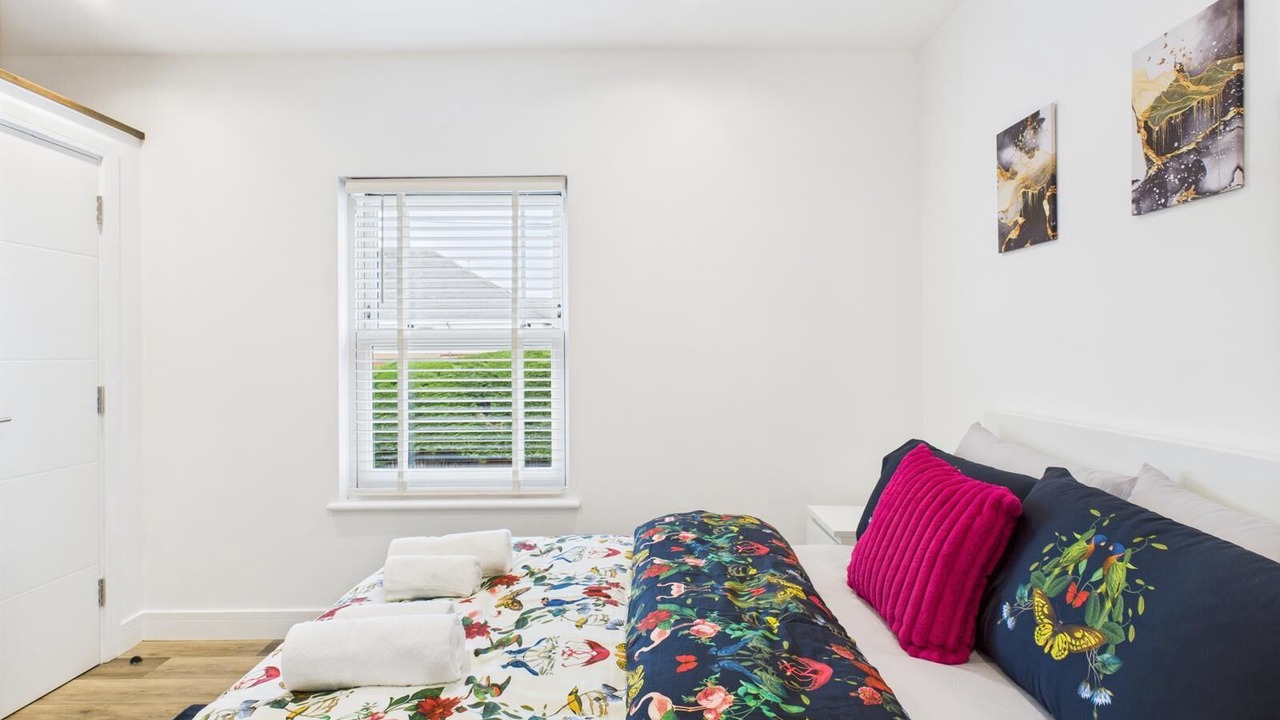 Photo of Others in Reading