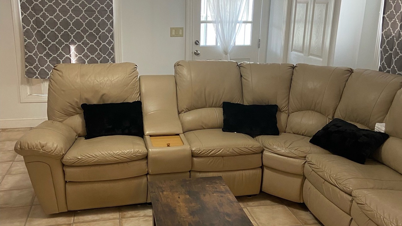 Photo of Livingroom in West Milton