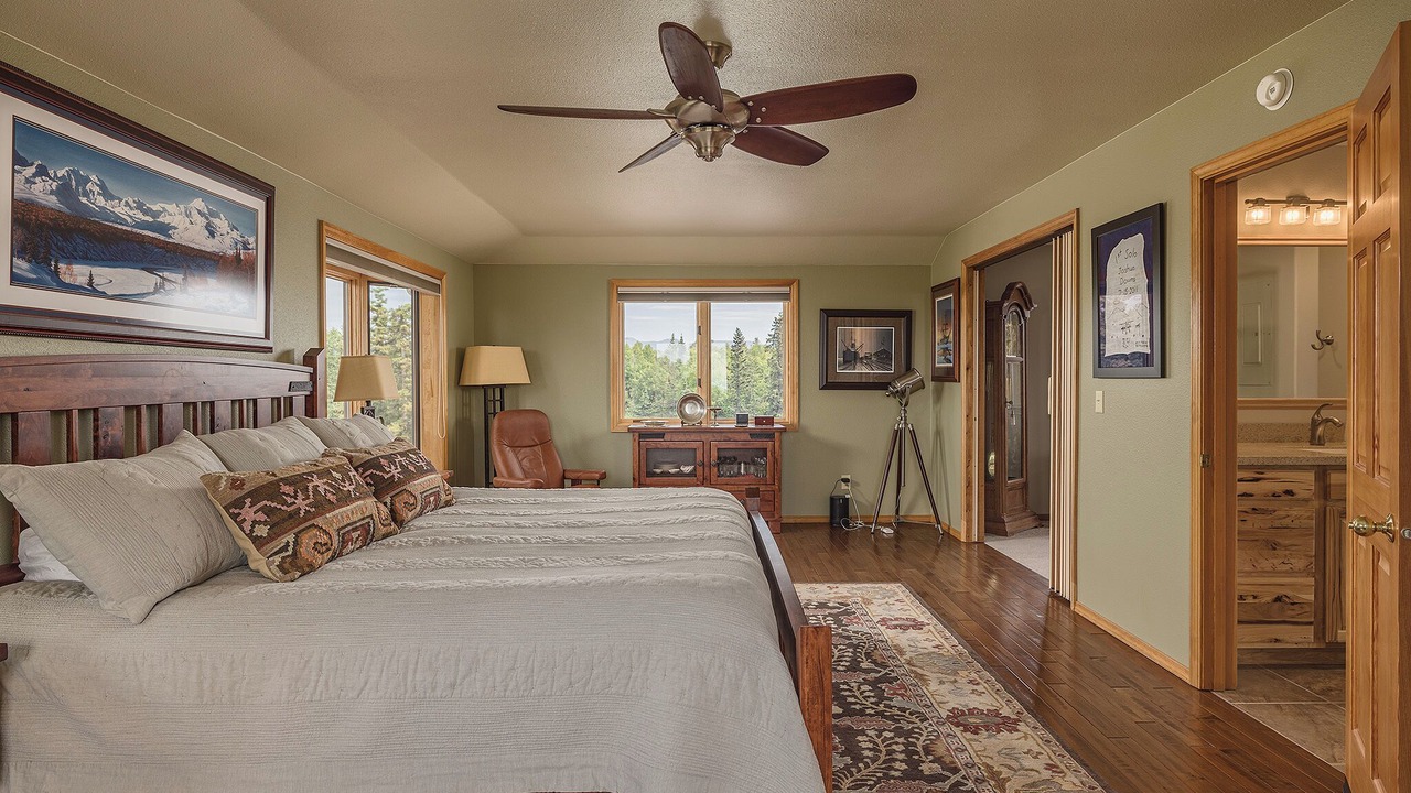 Photo of Bedroom in Willow