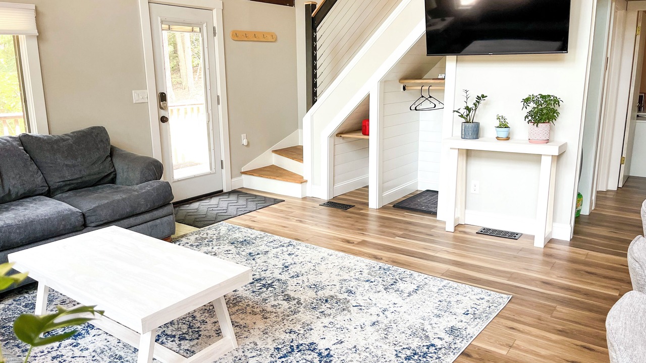 Photo of Livingroom in Lake Arrowhead