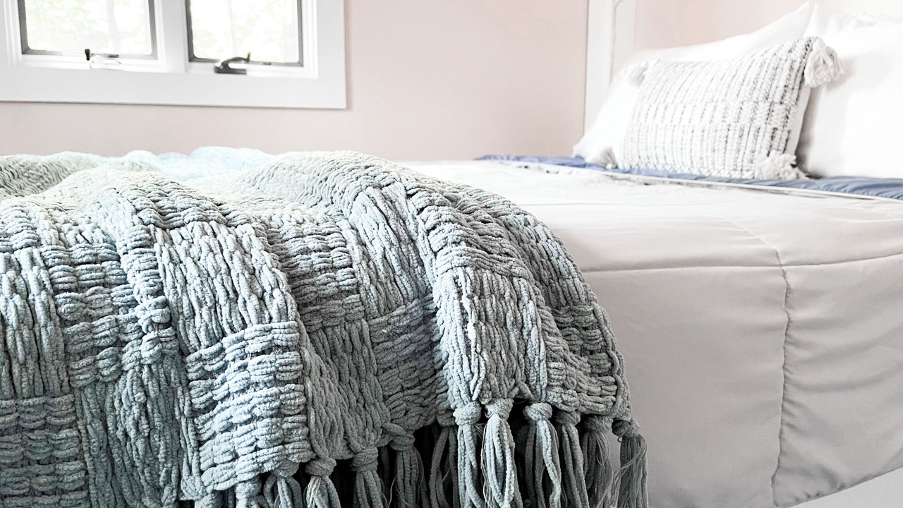 Photo of Bedroom in Lake Arrowhead