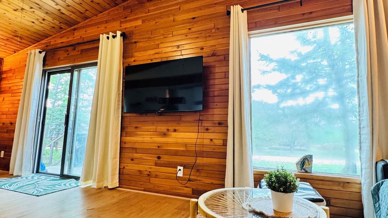 Photo of Livingroom in Winnipeg Beach