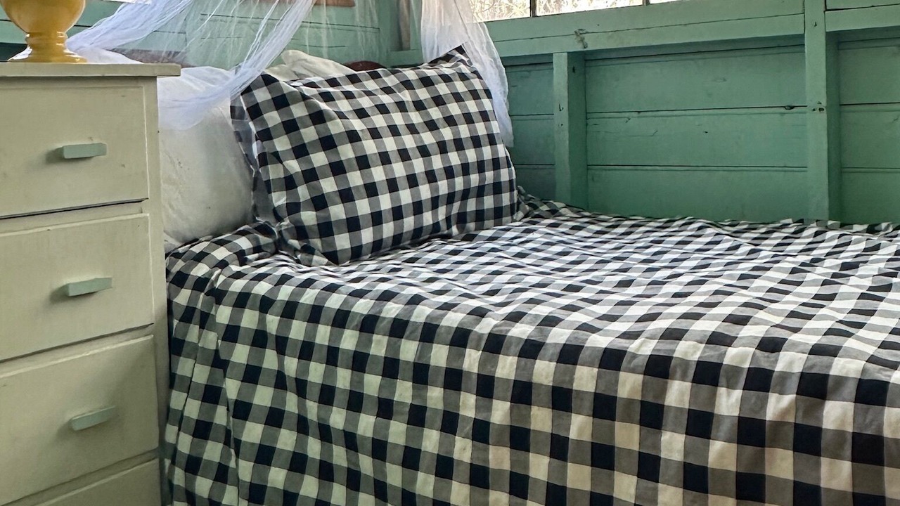 Photo of Bedroom in Victoria Beach