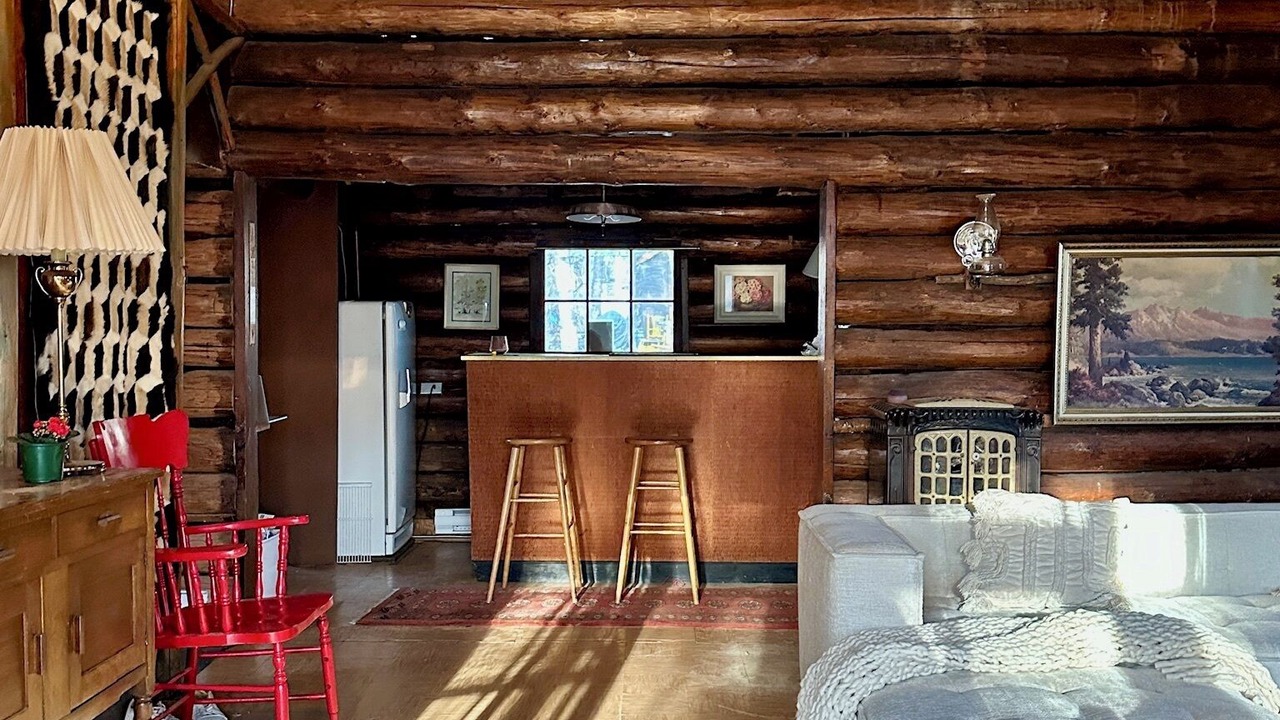 Photo of Livingroom in Victoria Beach