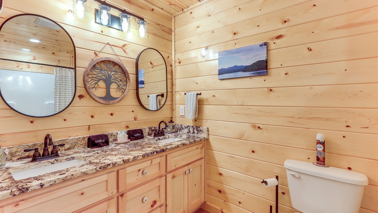 Photo of Bathroom in Murphy