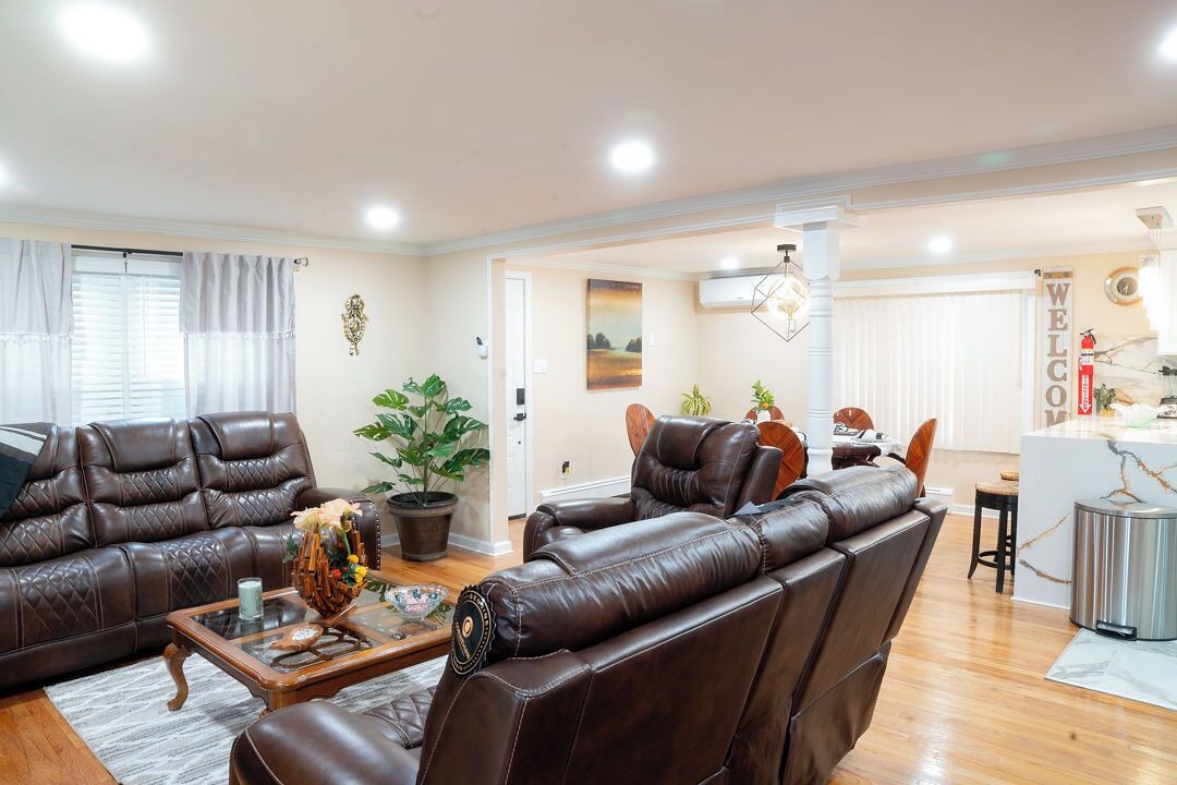 Photo of Others in Dauberville