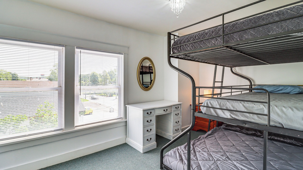 Photo of Bedroom in Arlington Heights