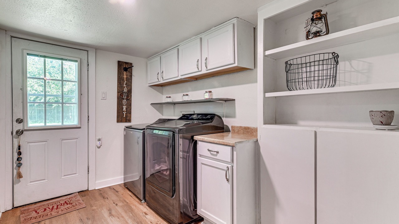 Photo of Bedroom in Aubrey
