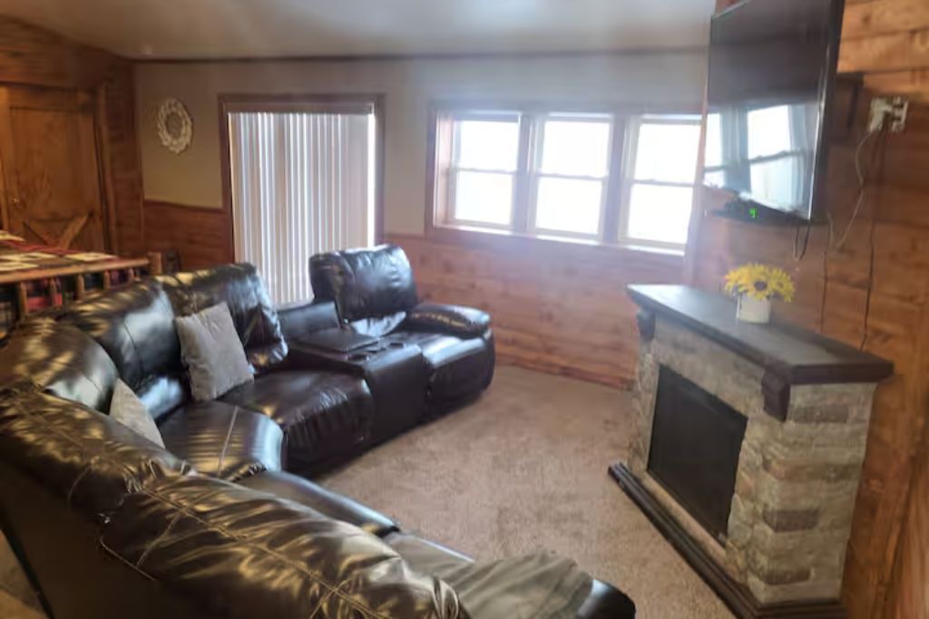 Photo of Livingroom in Mason City
