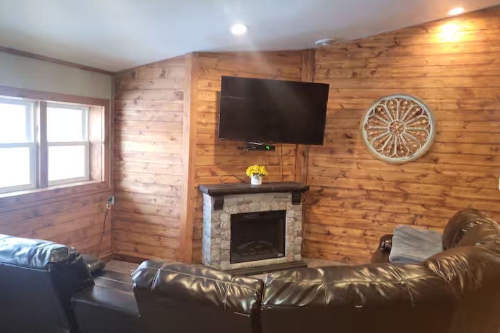Photo of Livingroom in Mason City