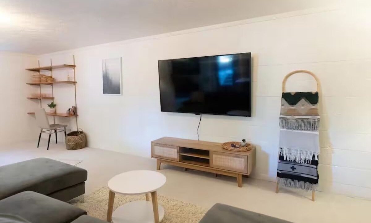 Photo of Livingroom in Monmouth