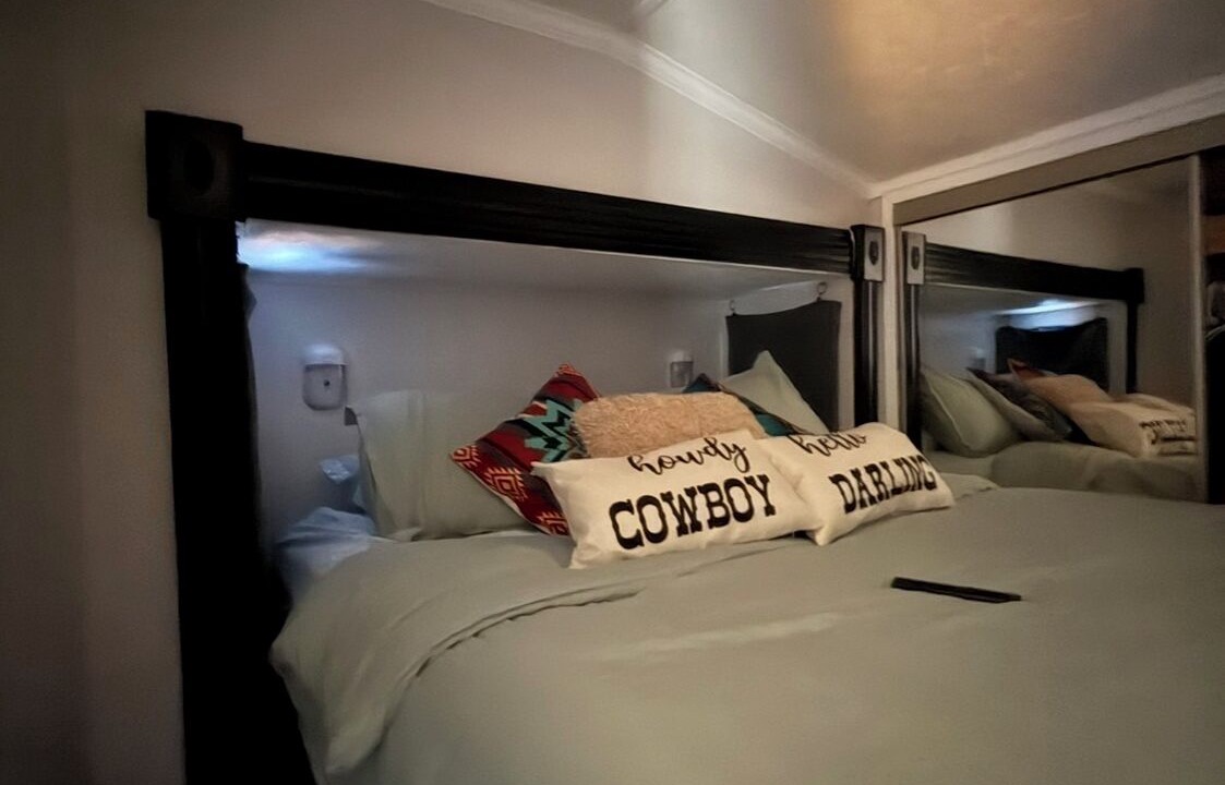 Photo of Bedroom in Bethany