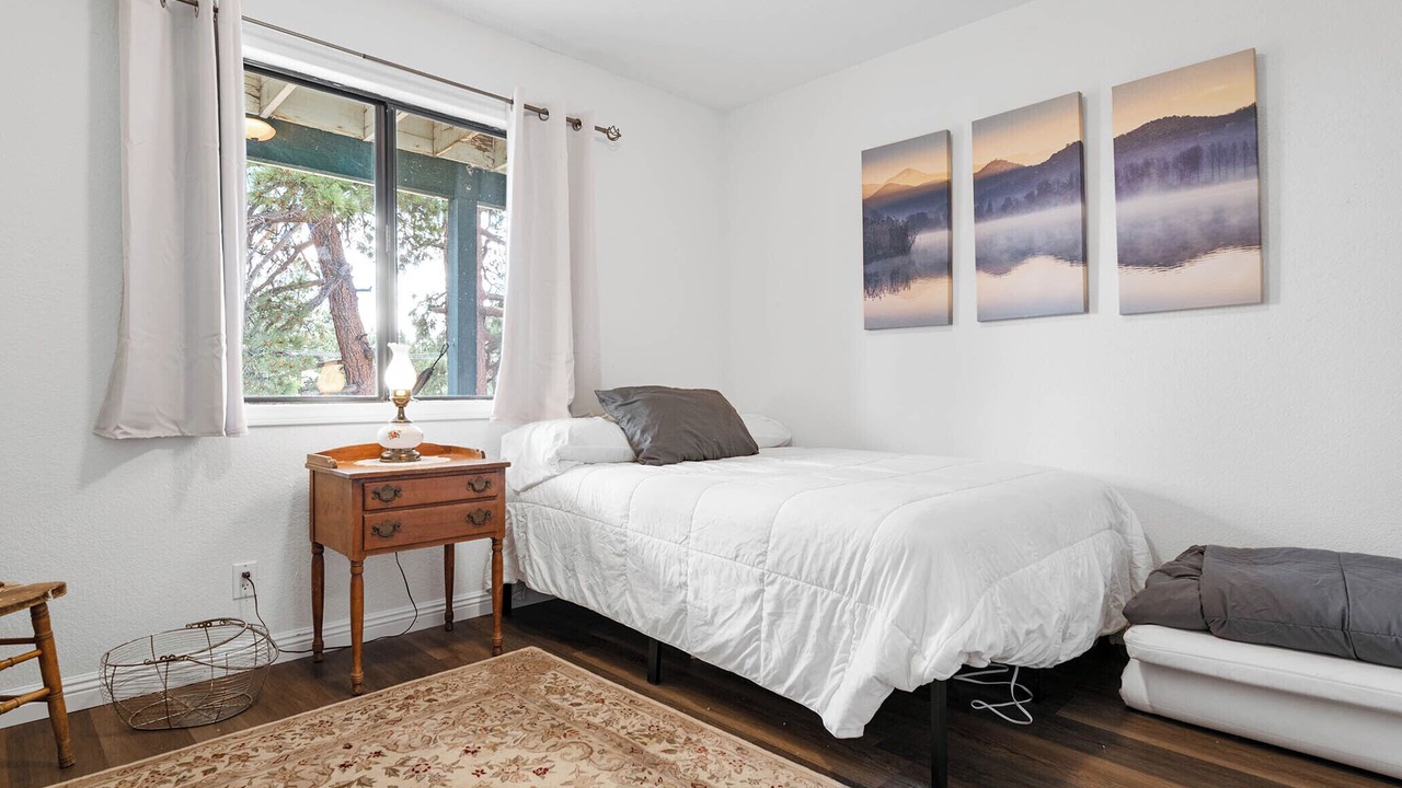 Photo of Bedroom in Big Bear