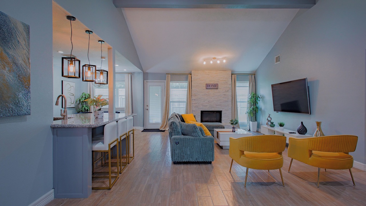 Photo of Livingroom in Houston