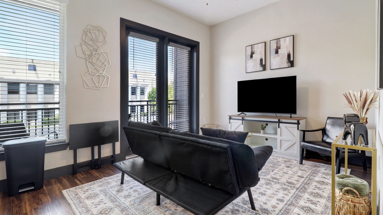 Photo of Livingroom in North Burnet