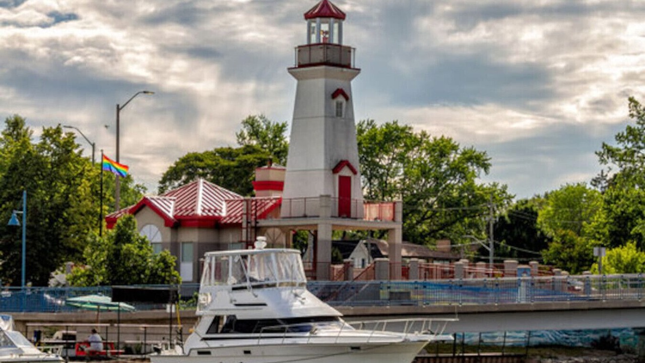 Photo of Others in Lakeview