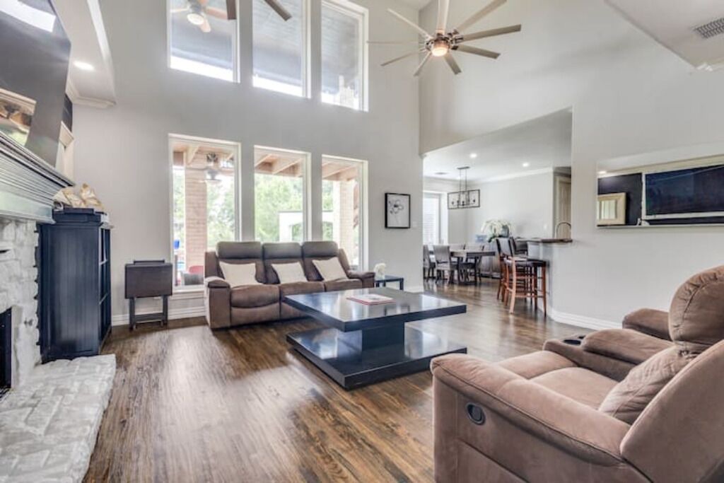 Photo of Livingroom in Flower Mound