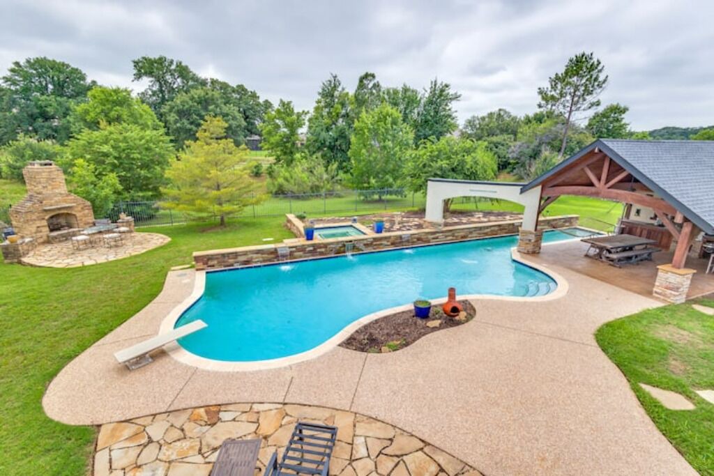 Photo of Outdoor in Flower Mound