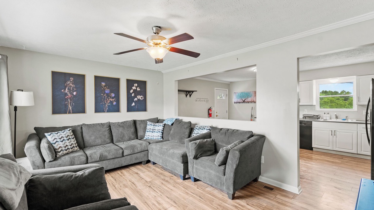 Photo of Livingroom in Williamstown