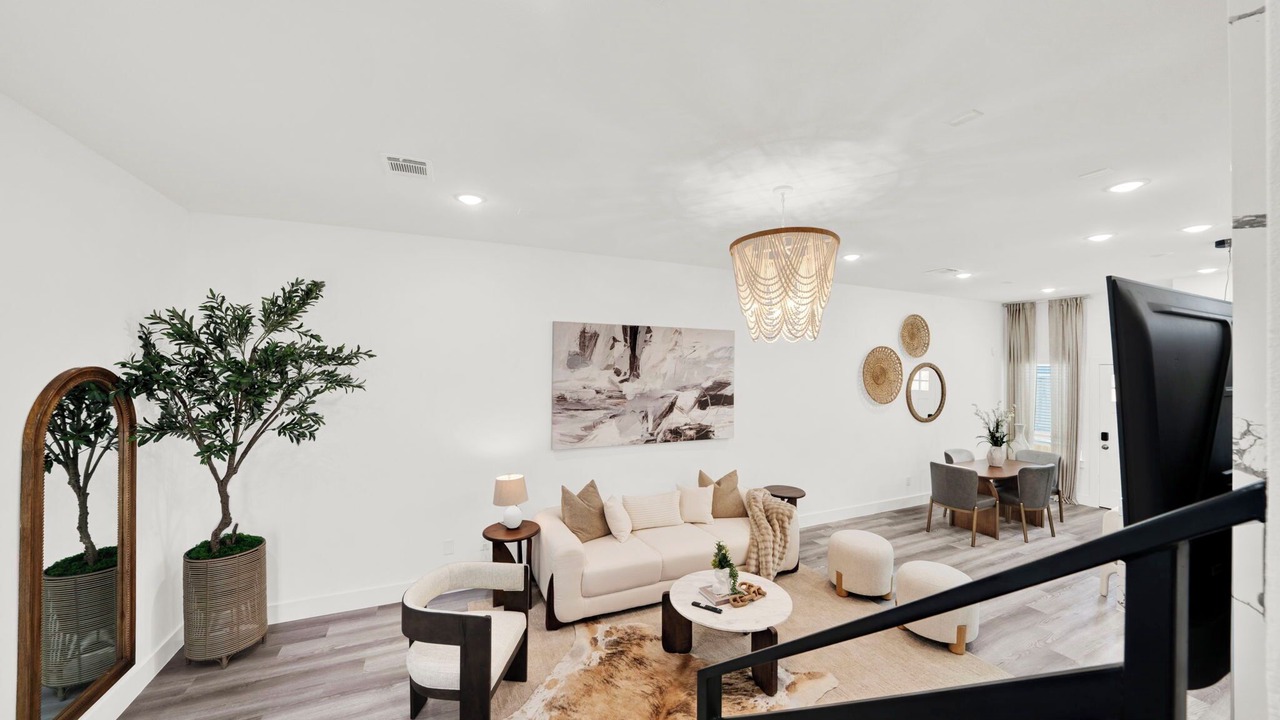Photo of Livingroom in OST - South Union