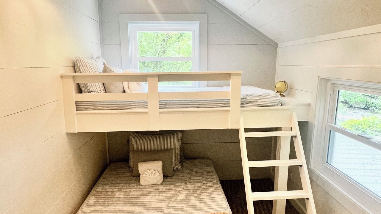 Photo of Bedroom in Ellijay