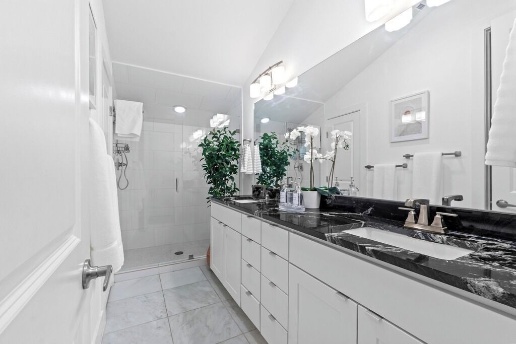Photo of Bathroom in Rosewood
