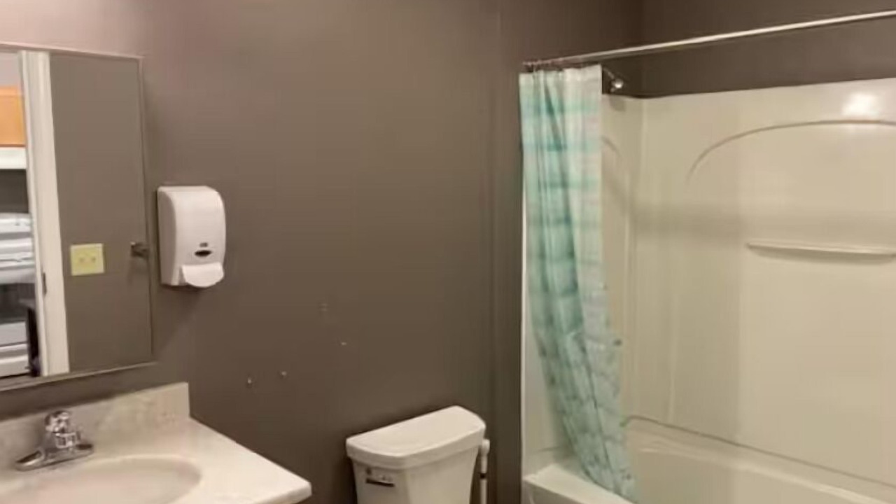 Photo of Bathroom in Campbell Park