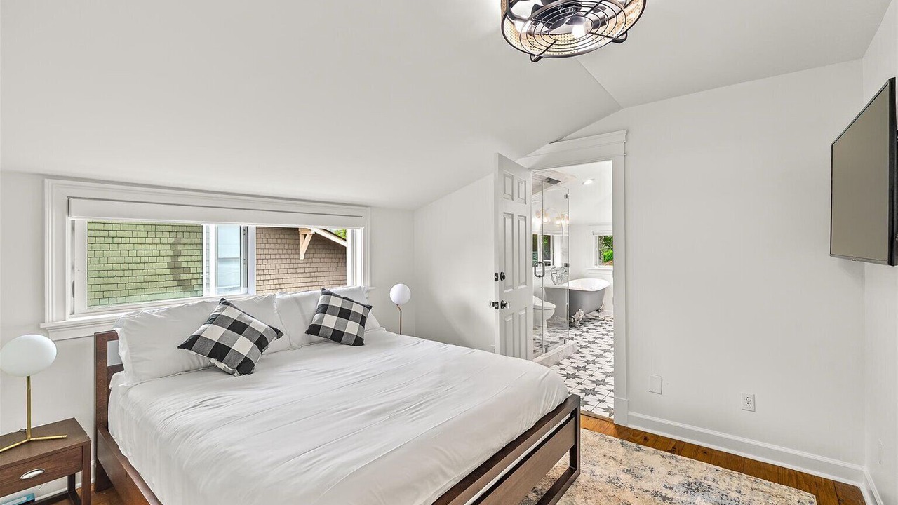 Photo of Bedroom in Eastwood