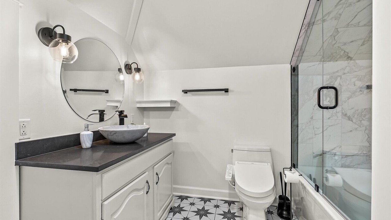 Photo of Bathroom in Eastwood