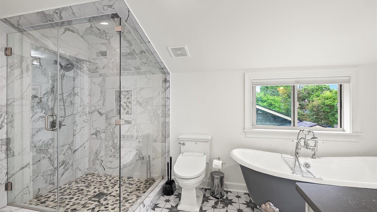Photo of Bathroom in Eastwood