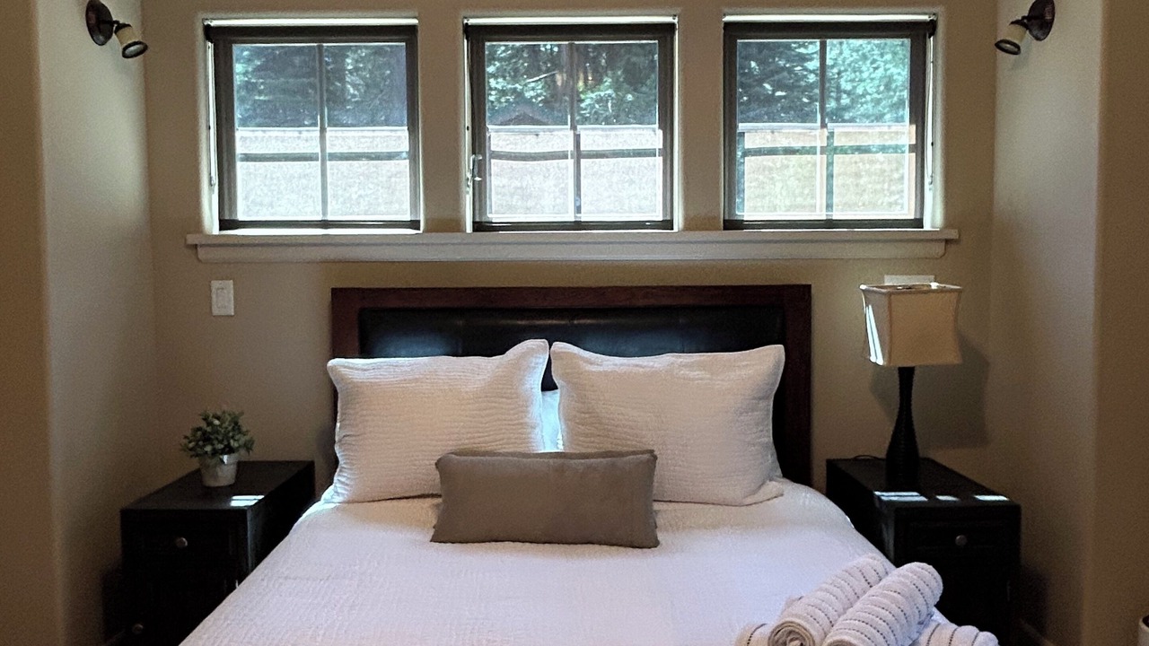 Photo of Bedroom in Emigrant Gap
