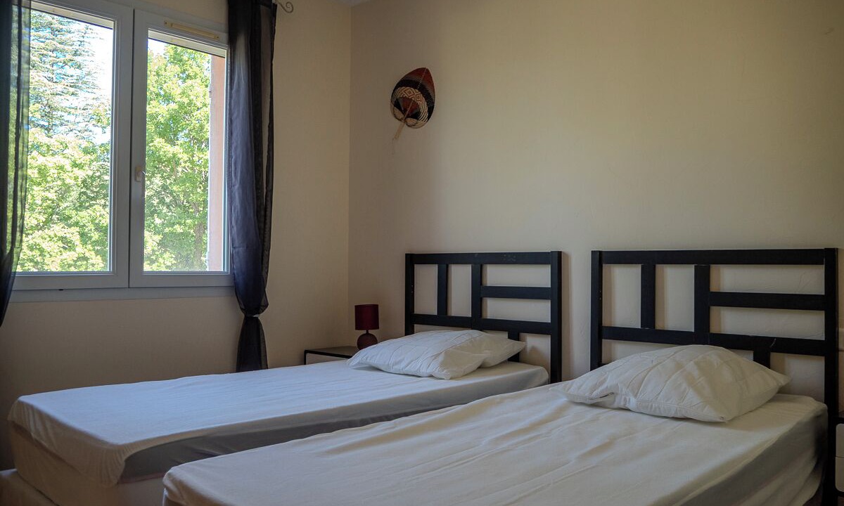 Photo of Bedroom in Saint-Etienne-les-Orgues