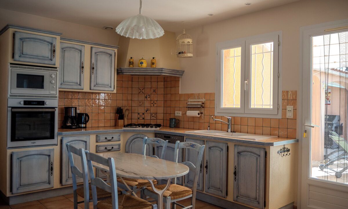 Photo of Kitchen in Saint-Etienne-les-Orgues