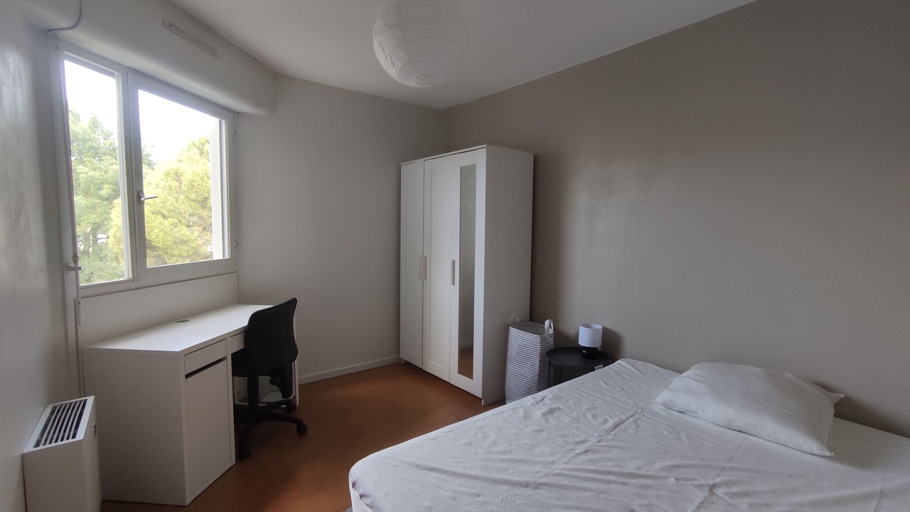 Photo of Bedroom in Alco