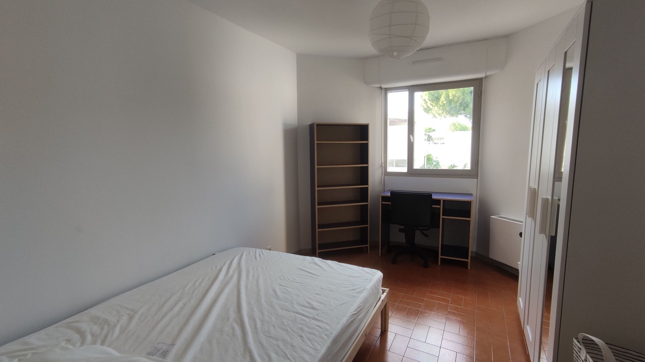 Photo of Bedroom in Alco