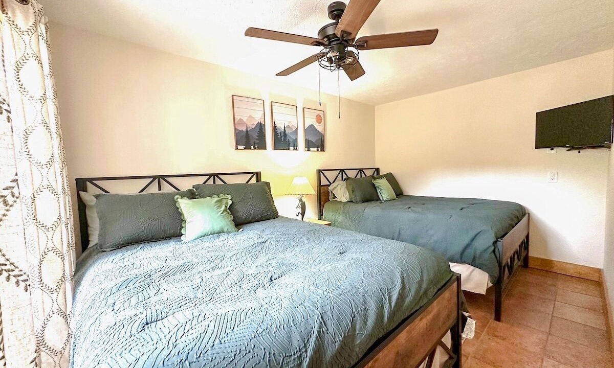Photo of Bedroom in Uvalde County
