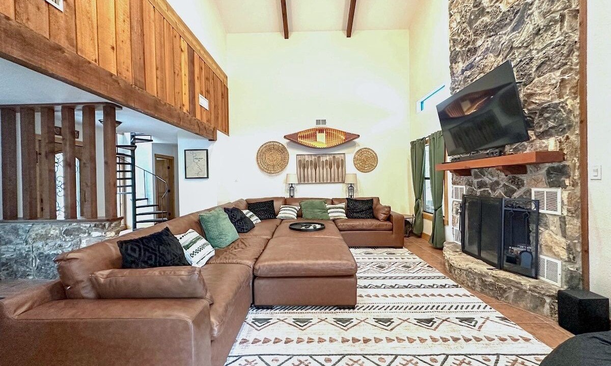 Photo of Livingroom in Uvalde County