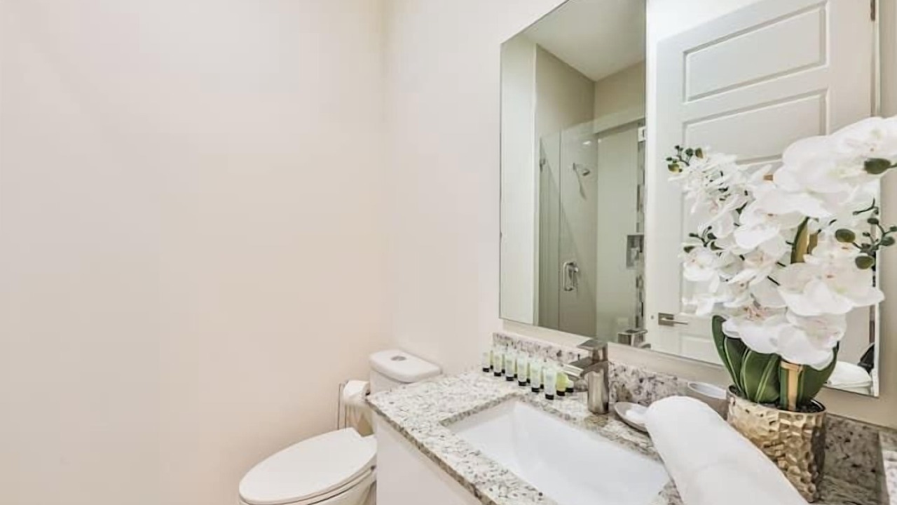 Photo of Bathroom in Davie